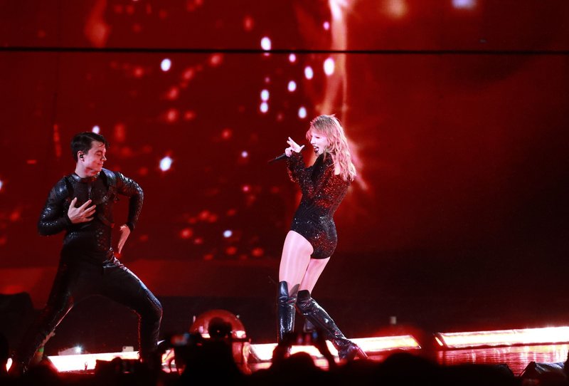 Taylor Swift — November 9 - Auckland, New Zealand — photo 76