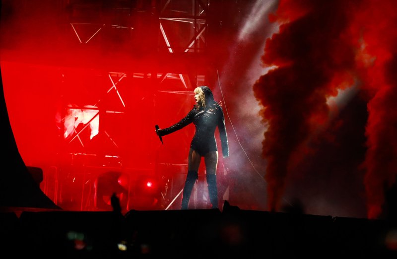 Taylor Swift — November 9 - Auckland, New Zealand — photo 82