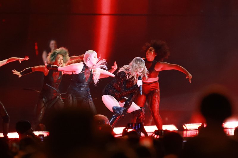 Taylor Swift — November 9 - Auckland, New Zealand — photo 87