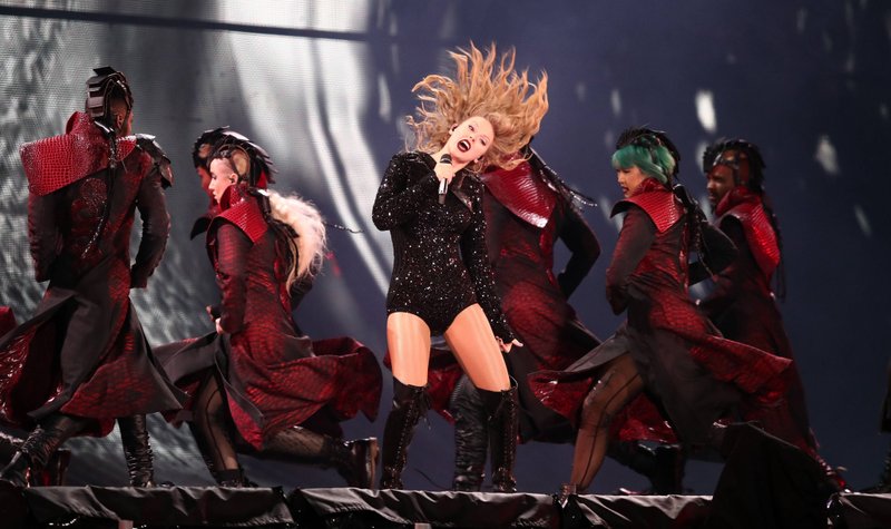 Taylor Swift — October 19 - Perth, Australia — photo 84