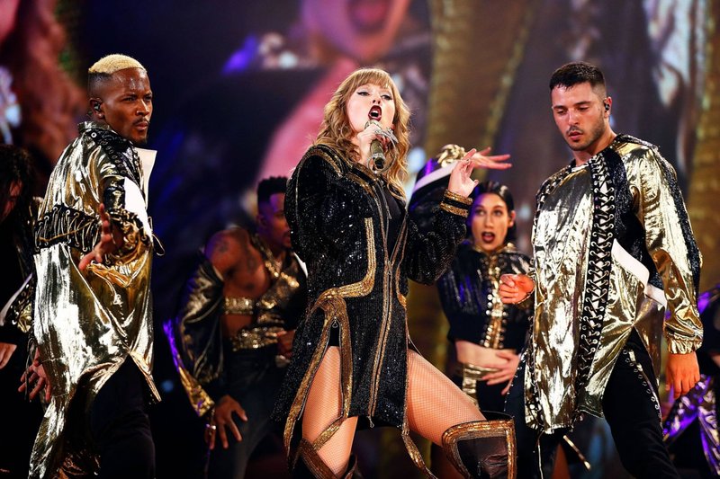 Taylor Swift — October 26 - Melbourne, Australia — photo 11