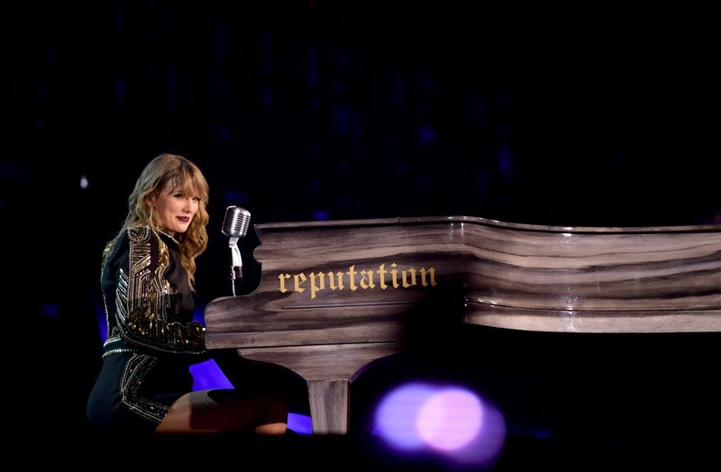 Taylor Swift — October 5 - Arlington, Texas — photo 24