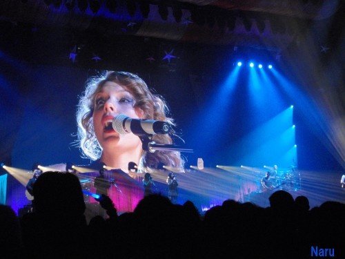 Taylor Swift — February 13 - Osaka, Japan — photo 131