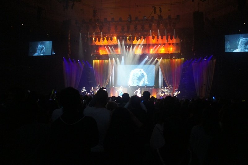 Taylor Swift — February 16 - Tokyo, Japan — photo 15