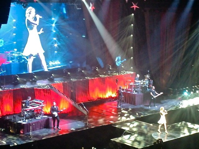 Taylor Swift — February 16 - Tokyo, Japan — photo 85