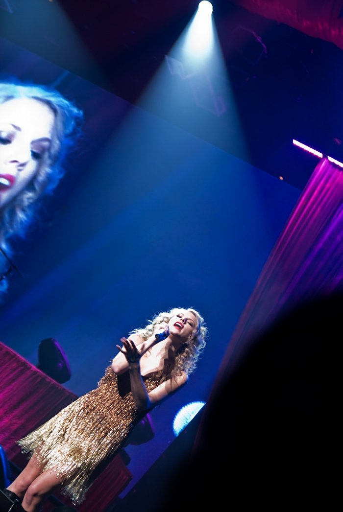 Taylor Swift — February 16 - Tokyo, Japan — photo 96