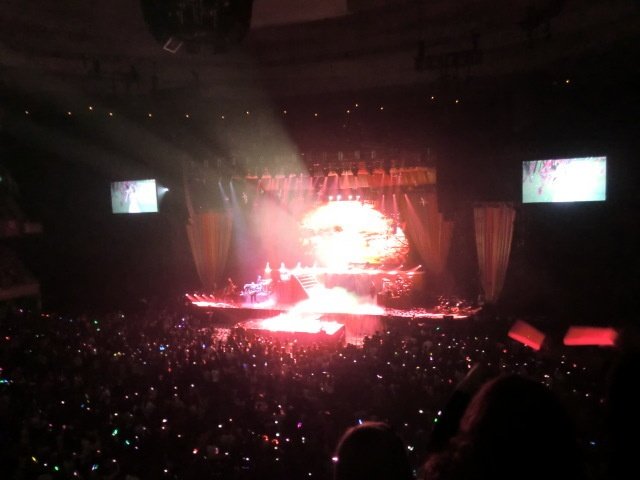 Taylor Swift — February 17 - Tokyo, Japan — photo 54