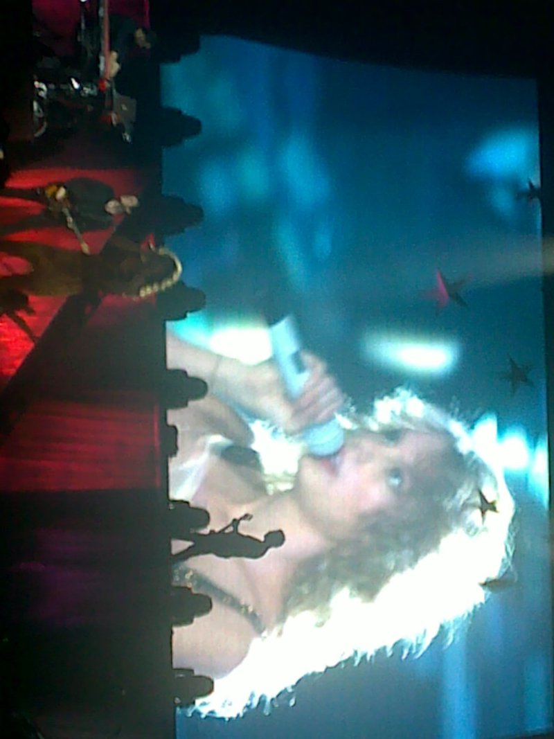 Taylor Swift — February 19 - Manila, Philippines — photo 13