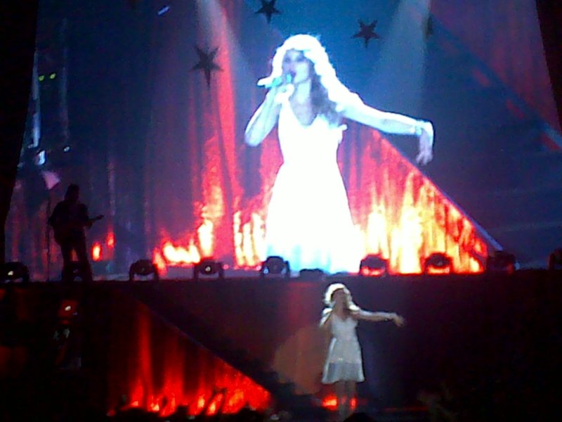 Taylor Swift — February 19 - Manila, Philippines — photo 54