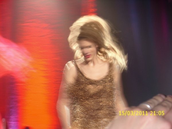 Taylor Swift — February 19 - Manila, Philippines — photo 70