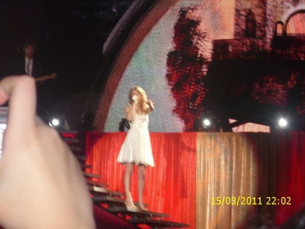 Taylor Swift — February 19 - Manila, Philippines — photo 99