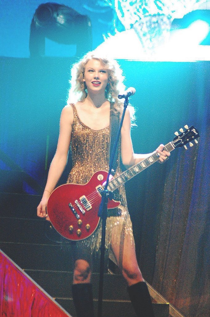 Taylor Swift — February 19 - Manila, Philippines — photo 181
