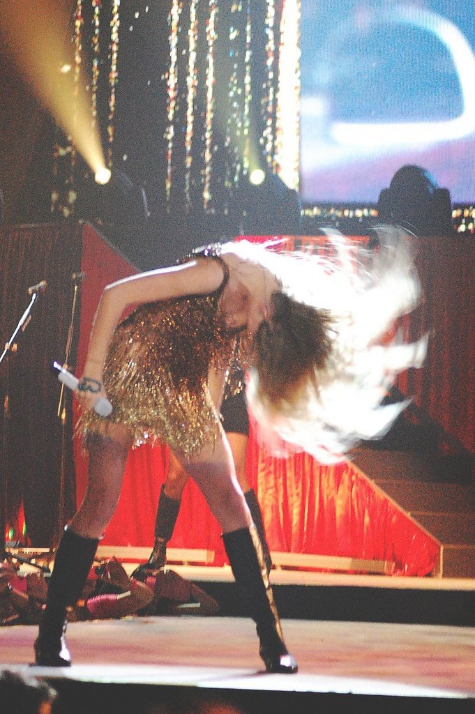 Taylor Swift — February 19 - Manila, Philippines — photo 193