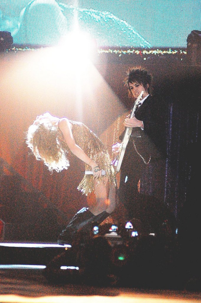 Taylor Swift — February 19 - Manila, Philippines — photo 197