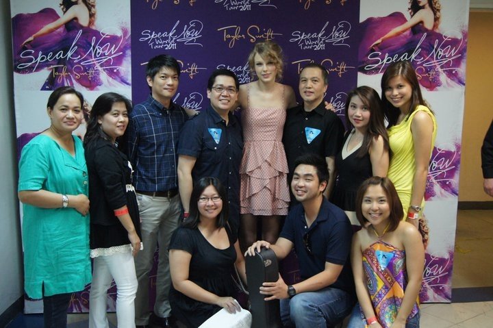 Taylor Swift — February 19 - Manila, Philippines — photo 214
