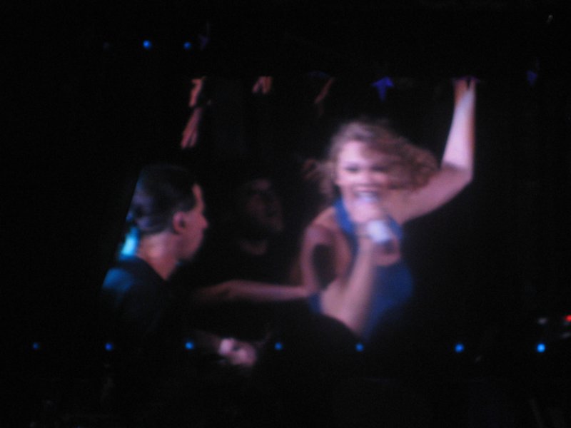 Taylor Swift — February 21 - Hong Kong, Hong Kong — photo 36
