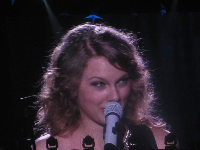 Taylor Swift — February 21 - Hong Kong, Hong Kong — photo 47