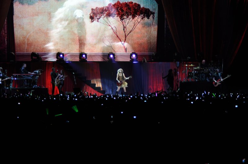 Taylor Swift — February 21 - Hong Kong, Hong Kong — photo 75