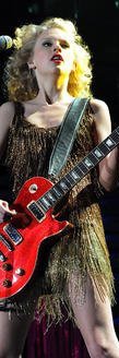 Taylor Swift — March 12 - Oberhausen, Germany — photo 7