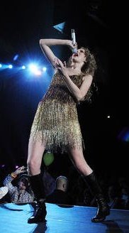 Taylor Swift — March 12 - Oberhausen, Germany — photo 37