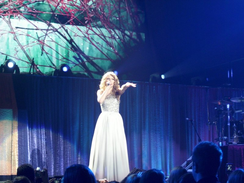 Taylor Swift — March 12 - Oberhausen, Germany — photo 150