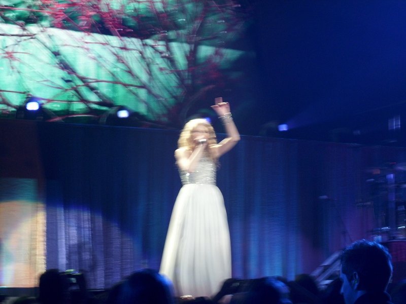 Taylor Swift — March 12 - Oberhausen, Germany — photo 151