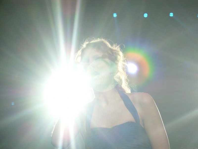 Taylor Swift — March 12 - Oberhausen, Germany — photo 156