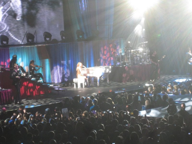 Taylor Swift — March 12 - Oberhausen, Germany — photo 180