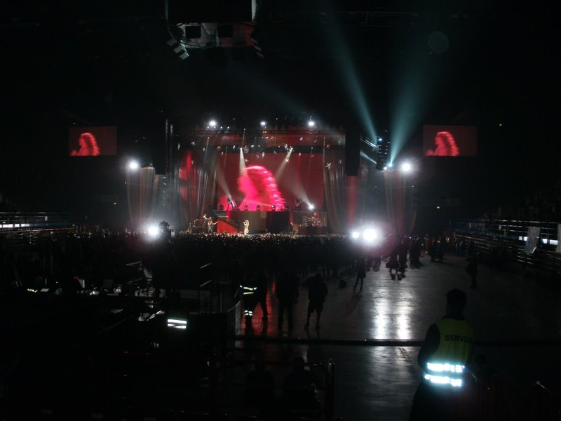 Taylor Swift — March 15 - Milan, Italy — photo 71