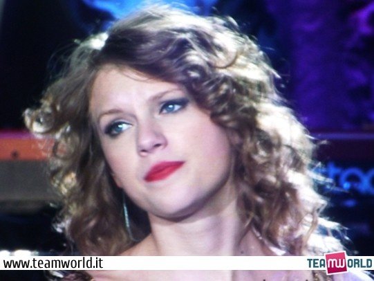 Taylor Swift — March 15 - Milan, Italy — photo 126