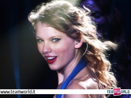 Taylor Swift — March 15 - Milan, Italy — photo 146