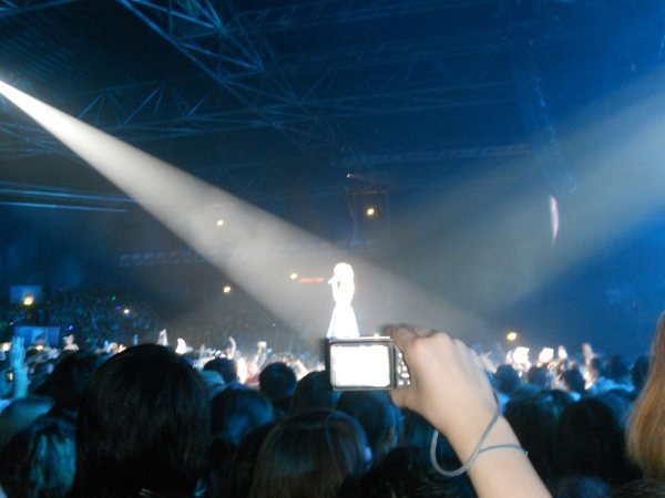 Taylor Swift — March 17 - Paris, France — photo 58