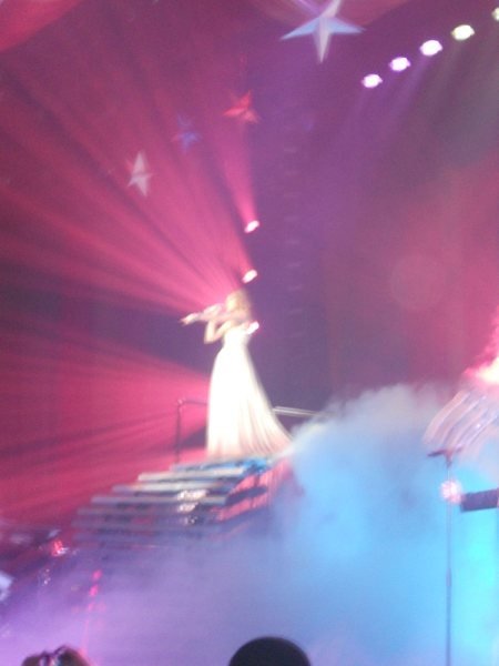 Taylor Swift — March 17 - Paris, France — photo 62