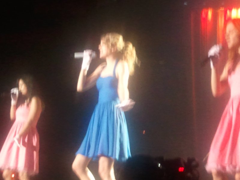 Taylor Swift — March 19 - Madrid, Spain — photo 63
