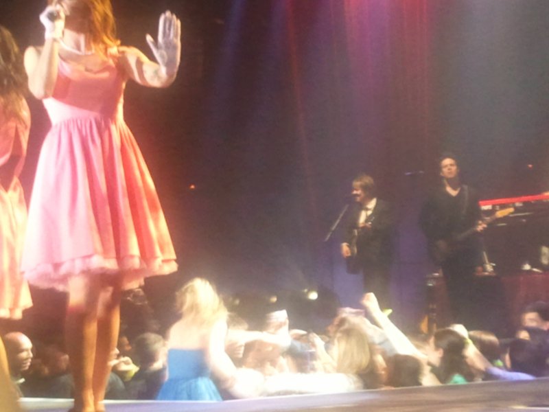 Taylor Swift — March 19 - Madrid, Spain — photo 66