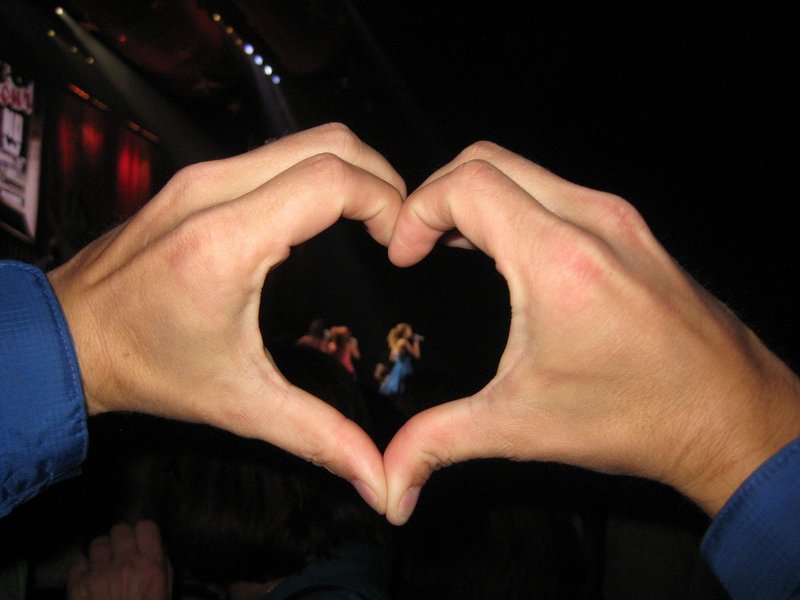 Taylor Swift — March 19 - Madrid, Spain — photo 181