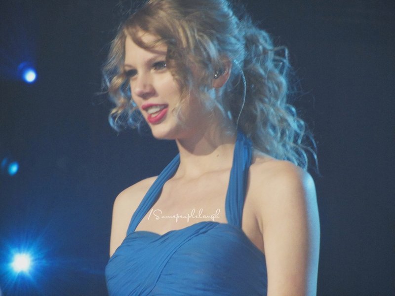 Taylor Swift — March 19 - Madrid, Spain — photo 190