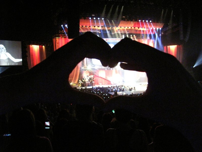 Taylor Swift — March 27 - Dublin, Republic of Ireland — photo 114