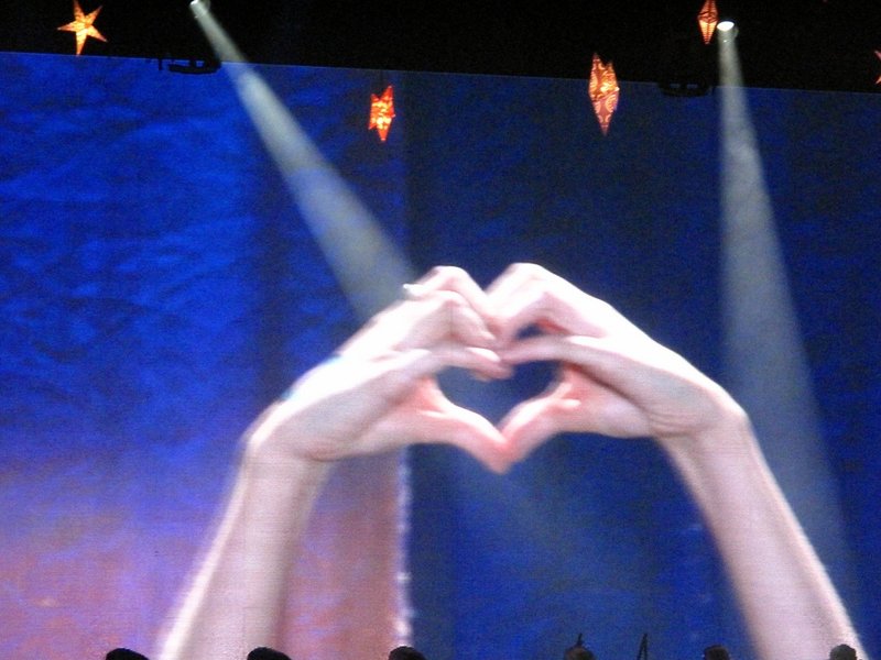 Taylor Swift — March 27 - Dublin, Republic of Ireland — photo 116