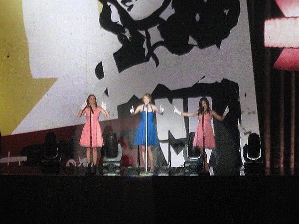 Taylor Swift — March 6 - Brussels, Belgium — photo 104