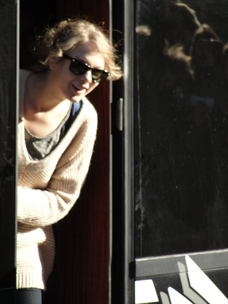 Taylor Swift — March 7 - Rotterdam, Holland — photo 67