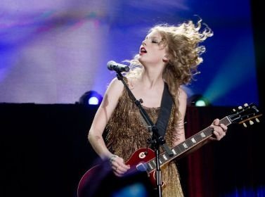 Taylor Swift — March 7 - Rotterdam, Holland — photo 71
