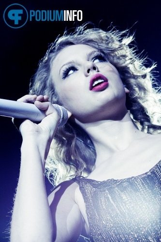 Taylor Swift — March 7 - Rotterdam, Holland — photo 86