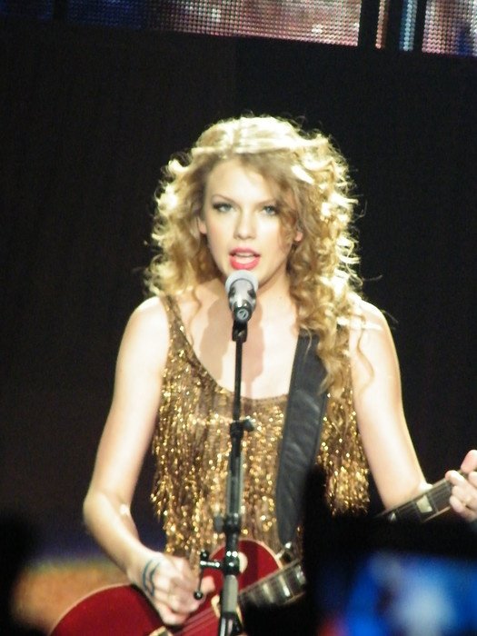 Taylor Swift — March 7 - Rotterdam, Holland — photo 105