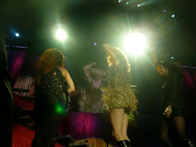 Taylor Swift — March 7 - Rotterdam, Holland — photo 223