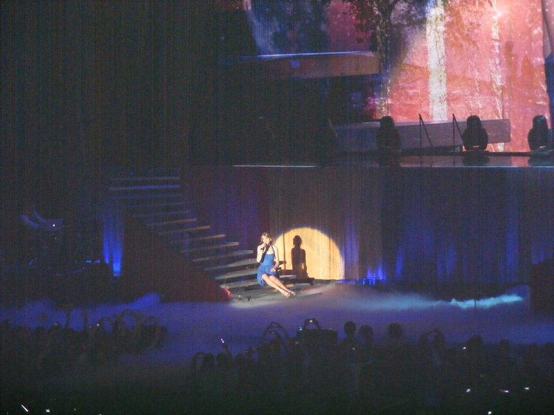 Taylor Swift — March 7 - Rotterdam, Holland — photo 252
