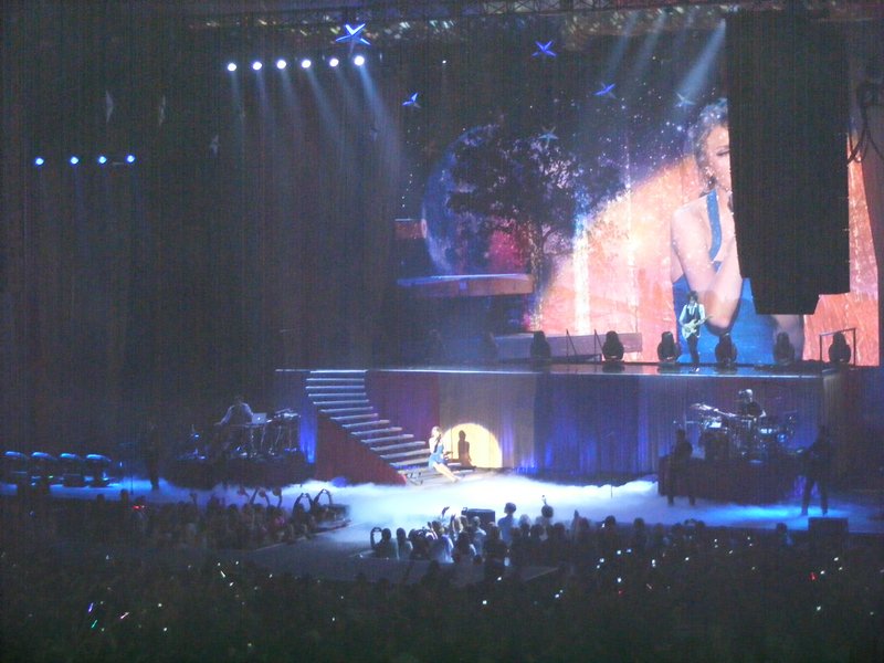 Taylor Swift — March 7 - Rotterdam, Holland — photo 256