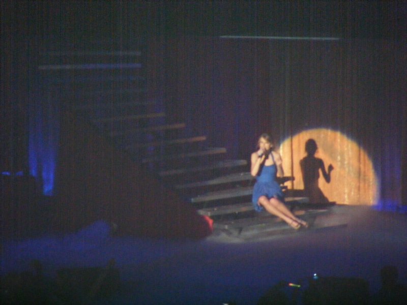 Taylor Swift — March 7 - Rotterdam, Holland — photo 261