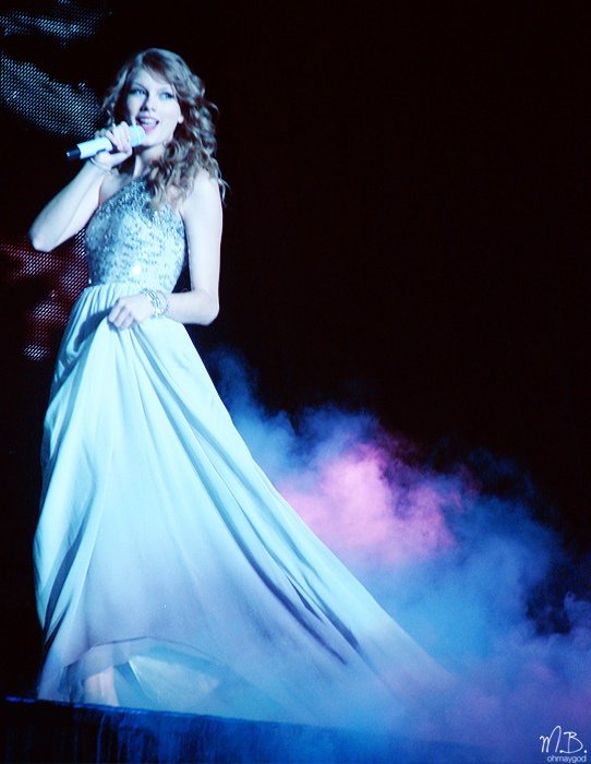 Taylor Swift — March 7 - Rotterdam, Holland — photo 282
