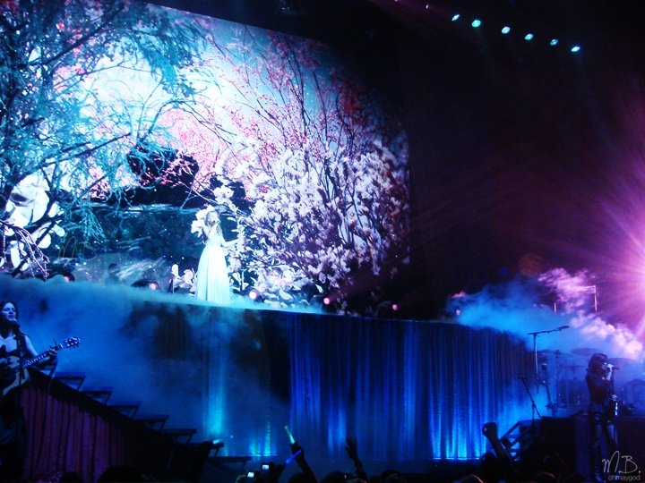 Taylor Swift — March 7 - Rotterdam, Holland — photo 284